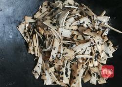 鲜笋炒紫苏的做法图解4