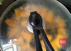 花生炒南瓜的做法图解7