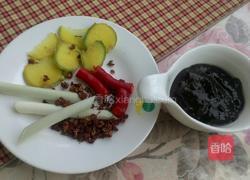 黄豆酱炖排骨的做法图解1