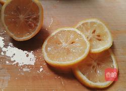 冰柠檬红茶的做法图解1