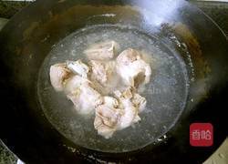 花生炖猪蹄的做法图解3