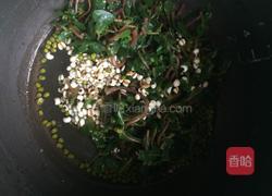 马齿苋绿豆薏仁汤的做法图解5