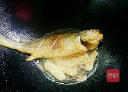 黄鱼豆腐汤的做法图解5