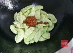 京酱焖白扁豆的做法图解4