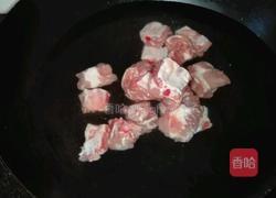 排骨烧藕的做法图解2