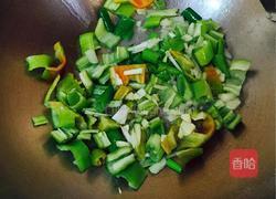 青椒炒山药的做法图解5