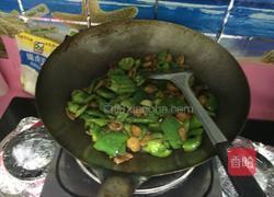 杂烩炒青椒的做法图解4