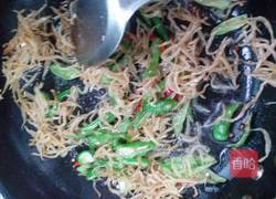 青椒小银鱼的做法图解7