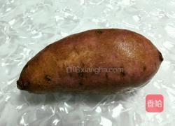 微波红薯的做法图解1