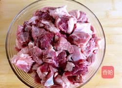 土豆顿牛肉的做法图解2