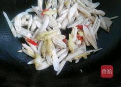 泡椒炒藕带的做法图解6