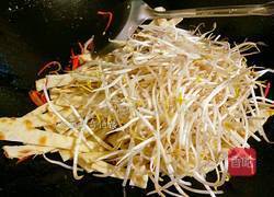 豆芽肉丝炒饼的做法图解10