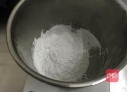 自制糖皮翻糖蛋糕的做法图解1