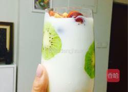 早餐奶水果杯的做法图解3