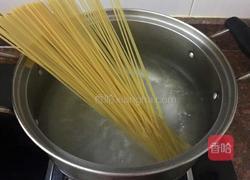 肉酱意粉的做法图解3