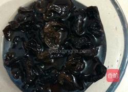 糖醋木耳的做法图解2