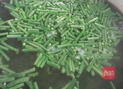 肉末豇豆的做法图解3