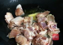 土豆排骨的做法图解4