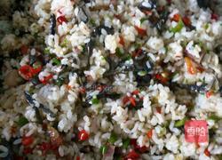 易门野生干巴菌炒饭的做法图解7