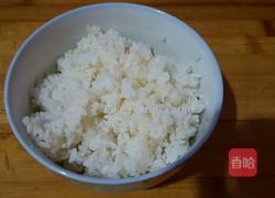 自制扬州炒饭的做法图解4