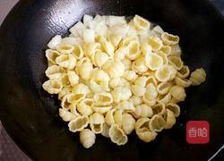 黑椒茄汁贝壳意面的做法图解8