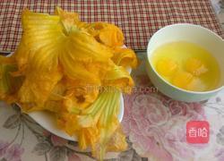 蛋炒南瓜花的做法图解3