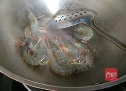 西兰花炒虾的做法图解4