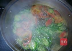 番茄黄瓜鸡蛋汤的做法图解3