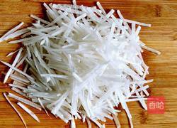 萝卜丝炒虾皮的做法图解2