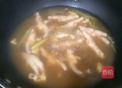 酸辣鸡脚的做法图解2