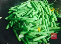 干炒豆角的做法图解5