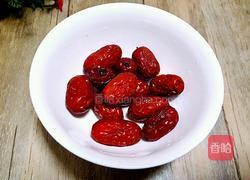 红枣枸杞粥的做法图解2