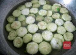 毛豆丝瓜汤的做法图解4