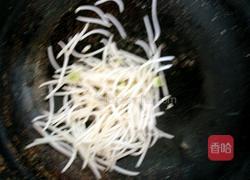 银芽炒馓子的做法图解6