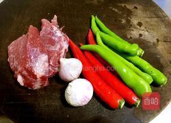 尖椒护心肉的做法图解1