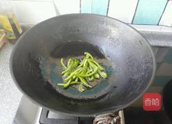 青椒肉丝炒饭的做法图解5