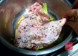 口味辣鸭的做法图解3