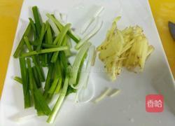 清蒸翘嘴鱼的做法图解2