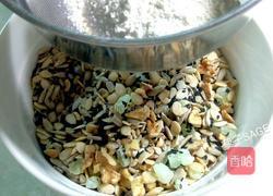 广式五仁月饼的做法图解8