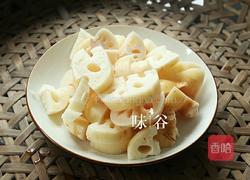 红腰豆莲藕猪骨汤的做法图解3