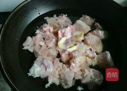 竹笋炖排骨的做法图解3