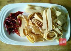 干豆腐炒韭菜的做法图解3