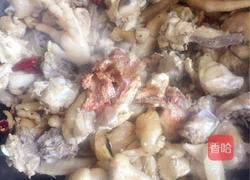 炖公鸡的做法图解6