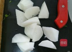 红烧鳕鱼炖萝卜的做法图解2