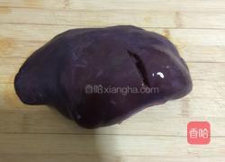 木耳炒猪肝的做法图解1