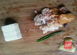 豆腐鸡杂羹的做法图解1