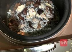 木耳鸡汤的做法图解4