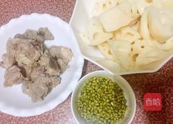 莲藕绿豆排骨汤的做法图解4