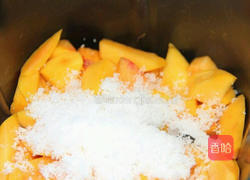 黄桃果酱的做法图解3