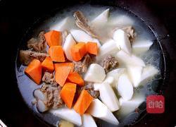 山药胡萝卜排骨汤的做法图解6